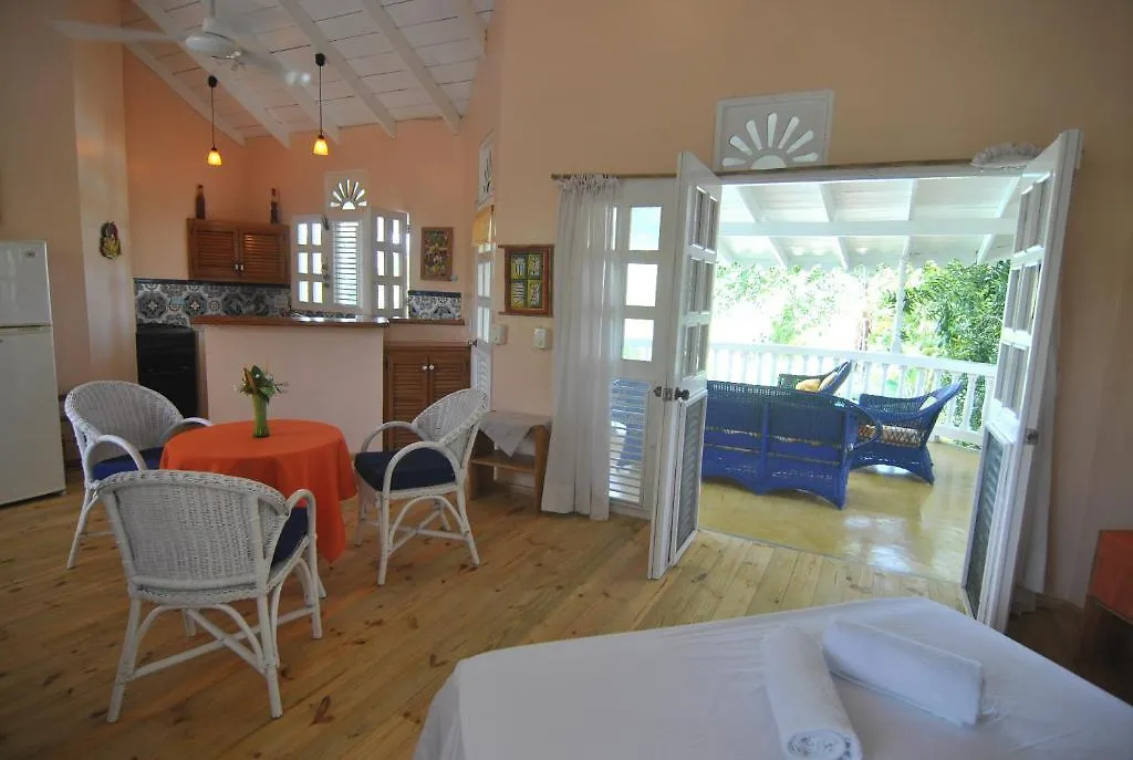 Cabarete Surf Camp Hotel 3*,